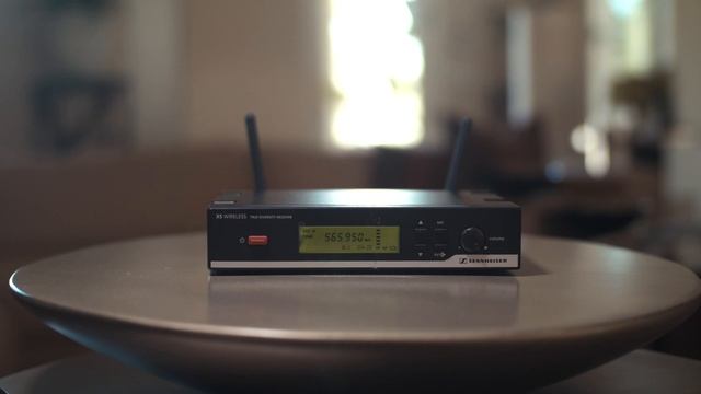 Sennheiser XS Wireless 2: XW2-835 vs XSW-835 - Microphone Demo & Comparison смотреть онлайн
