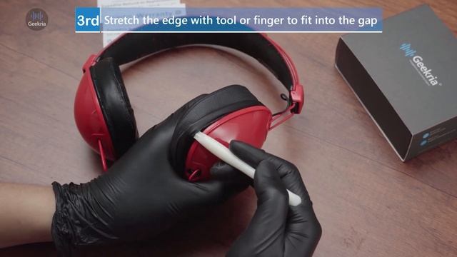 How To Replace Skullcandy Aviator Headphones Ear Pads / Cushions | Geekria