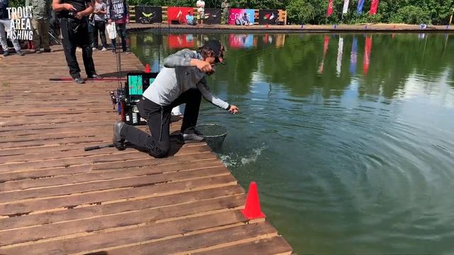 Trout Area Fishing / 3 тур Чемпионата ФИШПАРК АРЕНА 2019 смотреть онлайн