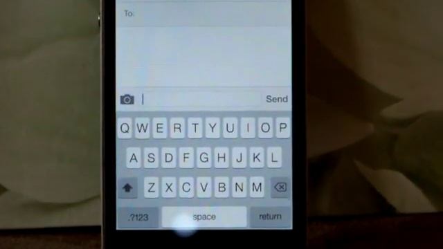 CAPS LOCK Trick on iPHONE: How To Type in Caps Lock Mode on iPhone and Ipad/Ipod смотреть онлайн