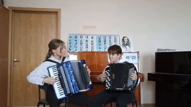 Хрычёва Любовь, Беляев Степан. Волжские напевы обр. С.Корецкого. смотреть онлайн