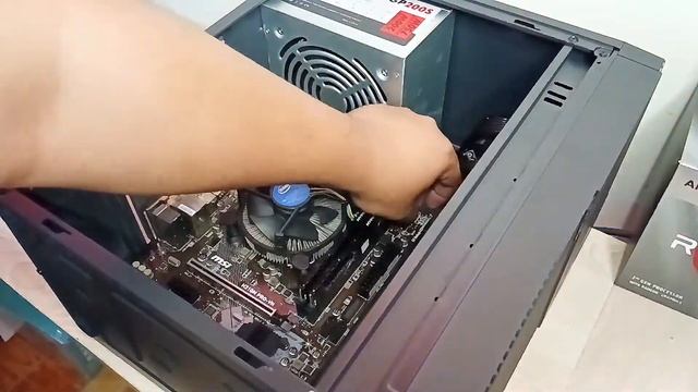 6k Low Budget PC build 2022 and Lofi (Intel Pentium G5400 Gold) смотреть онлайн