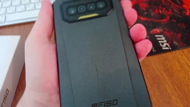 Телефон III F150 R2022 неисправный аккумулятор (огнеопасно)