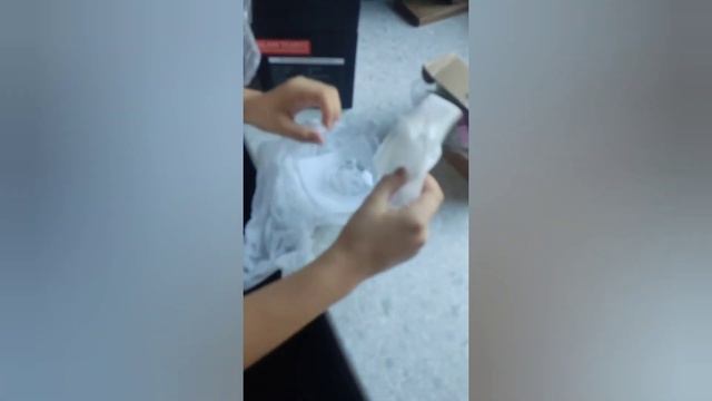 Распаковка подарочка. Сама заказала на Вайлдберриз. смотреть онлайн