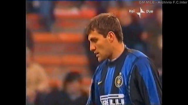 2000-01 (14^ - 14-01-2001) INTER-Parma 1-1 [DiVaio,Vieri] Servizio D.S.Rai2 смотреть онлайн