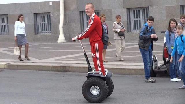 1.В Питере. Осваиваем сегвей! смотреть онлайн