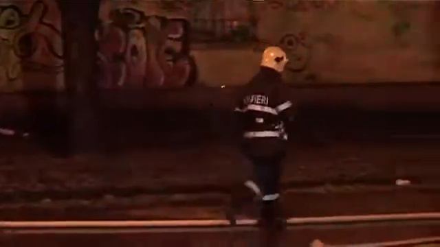 2013.12.07 - Incendiu de proportii pe strada Popa Sapca din Timisoara смотреть онлайн