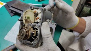 Skoda Octavia Tour 1.6 бензин MK1 не держит холостые обороты, чистка дроссельной заслонки