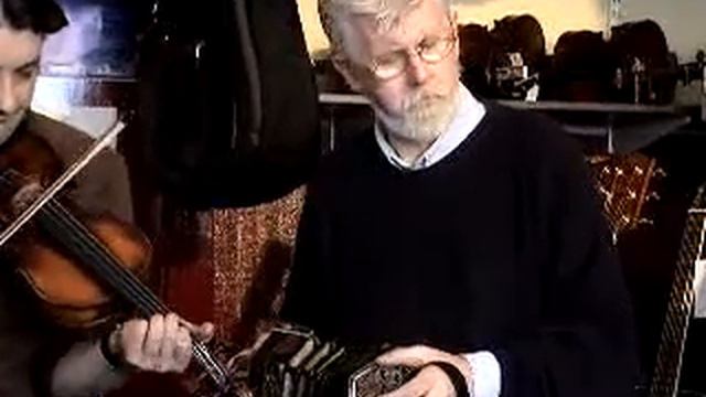 Gearoid O'Halmhurain and Patrick Ourceau Tracin смотреть онлайн