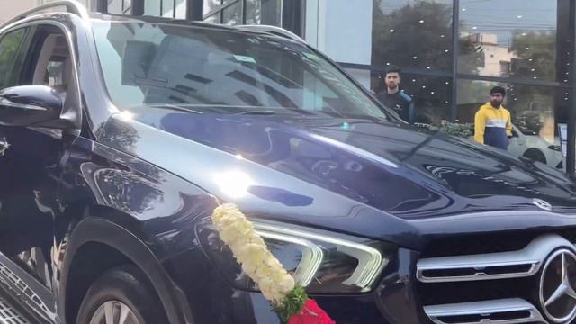 MERCEDES-BENZ ||GLS 300D ||.                            #mercedesbenz  #newcar#newbeginnings