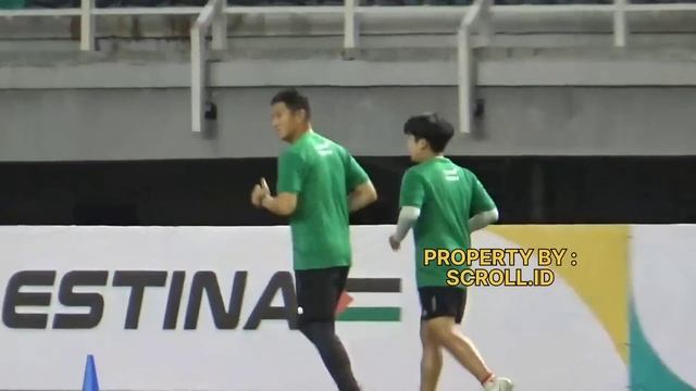 ( Shane, Pratama, Asnawi, Jordi Amat) FULL TEAM INDONESIA ?? LATIHAN DI STADION GBT SURABAYA смотреть онлайн