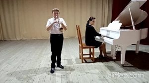 1. Г.Персел «Трубный глас»  2.П.И.Чайковский «Старинная французская песенка»(исп.Савин В.)
