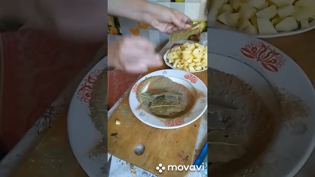 Вегетарианство. Острый овощной суп. смотреть онлайн