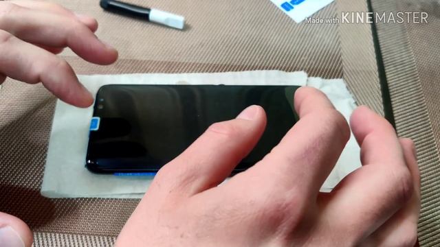Как правильно наклеить защитное стекло на Samsung смотреть онлайн