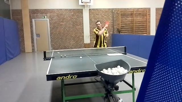 Тренировка 40.Накат справа по плоскому из 9-го и 8-го. 2015.04.14. смотреть онлайн
