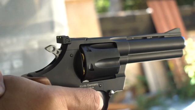 Korth National Standard 4.25" Barrel. смотреть онлайн