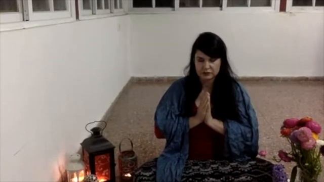 Медитация на звук Ом с Юлией Клейман смотреть онлайн