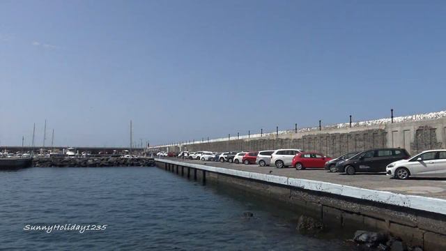 Los Gigantes Tenerife - The cliffs of the Giants, beach, port and town смотреть онлайн