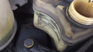 Поможет ли герметик для гидроусилителя от течи?