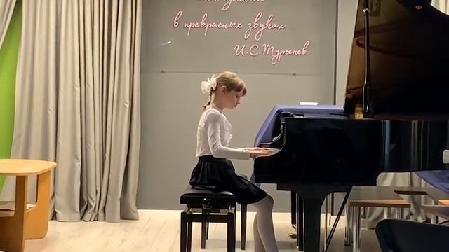 Нашла моё выступление из 5 класса ? смотреть онлайн