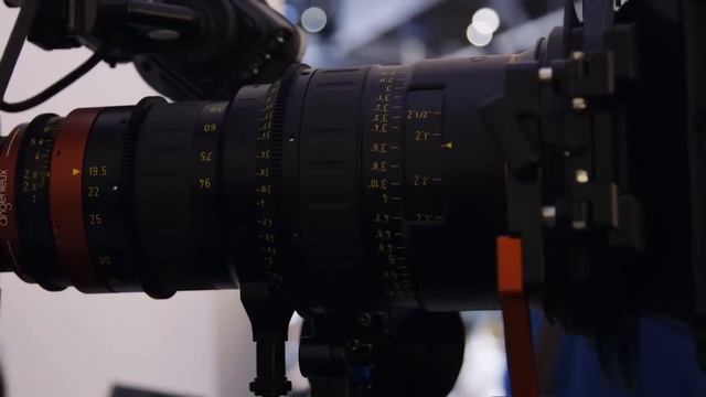 Angenieux Optimo 28-340mm T3.2, 19.5-94mm T2.6, & Optimo Servo Unit :: Adorama TV @ NAB 2012 смотреть онлайн