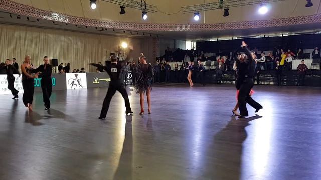 Ukrainian Ball молодёжь + взрослые passo doble смотреть онлайн