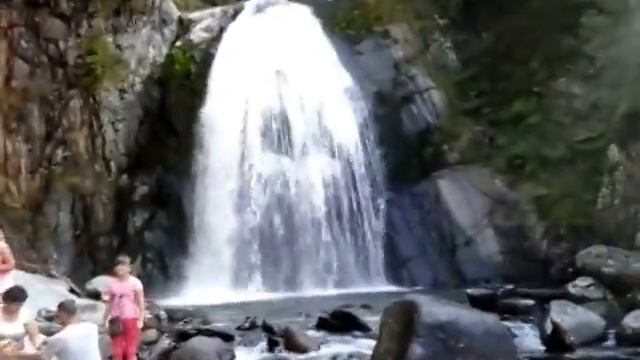 Корбу - крупнейший водопад Алтая; Korbu - the largest waterfall of Altai смотреть онлайн