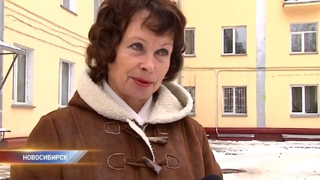 Половина дворов не очищена от снега и наледи в Новосибирске