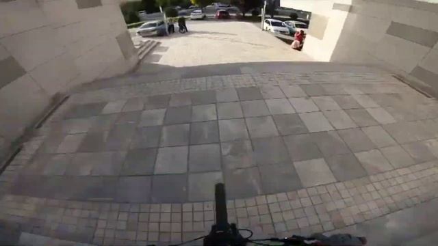 Urban Freeride/Даунхилл на двухподвесе/GoPro / street day MTB смотреть онлайн