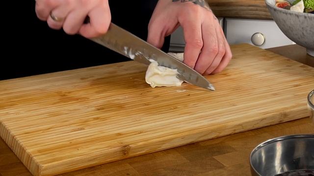 Салат со свеклой и Козьим сыром + Вкусный соус к салату и мясу!