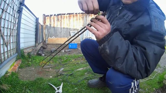 ДУГИ НА ГРЯДКУ