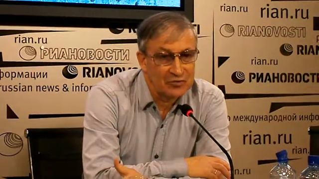 Первый взрослый НГ Семёна Альтова смотреть онлайн