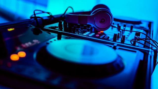 🎶Vibras Positivas 🎶 -⚡ David Alvaradodj ⚡ смотреть онлайн