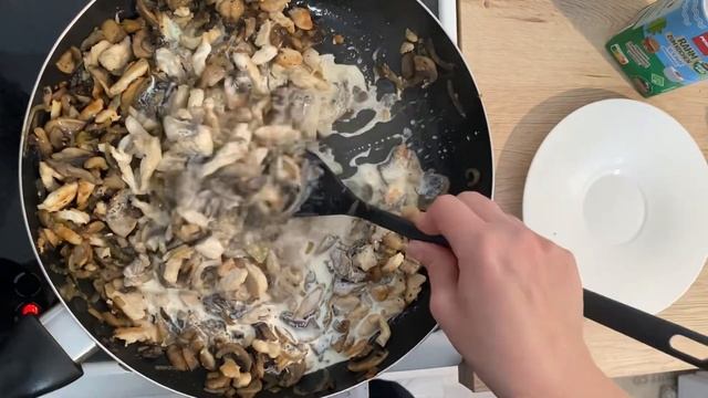 Готовим Жульен с курицей и грибами ?? смотреть онлайн