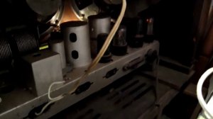 Радиоприемник ВЭФ Аккорд 1956г м255 в работе изнутри