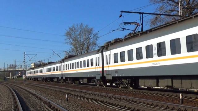 Электропоезд ЭП2Д-0027 "ЦППК" с рейсом "Нахабино - Подольск" смотреть онлайн