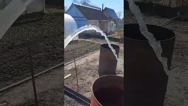 Пробурили абиссинскую скважину, чтобы не зависить от централизованного водоснабжения дачного участк смотреть онлайн