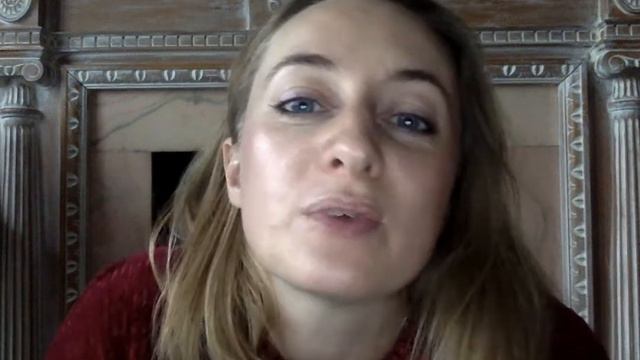 New Year Greetings 2019 смотреть онлайн