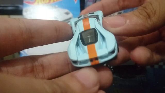Greenlight 2019 Ford GT "Heritage Edition" & HotWheels Nissan 300ZX Twin Turbo смотреть онлайн