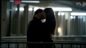 Дневники вампира Елена и Деймон