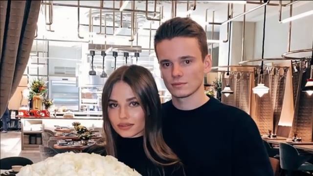 Валерия впервые стала бабушкой. О прибавлении в семье певица сообщила в личном блоге смотреть онлайн