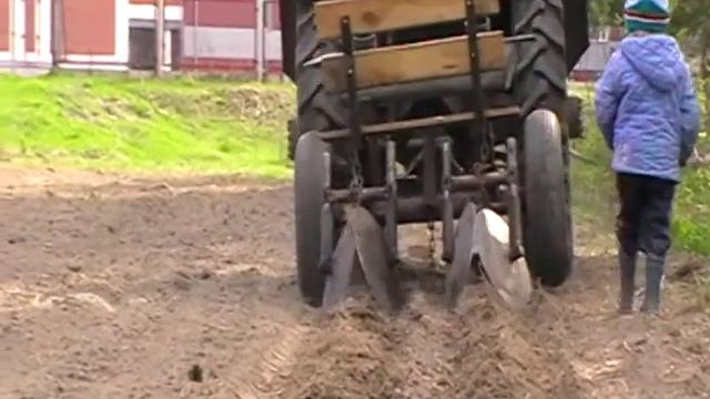 Испытание картофелесажалки . смотреть онлайн