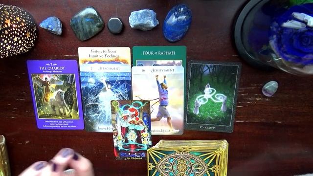 What do you need to change to shift your reality?? PICK A CARD ? смотреть онлайн