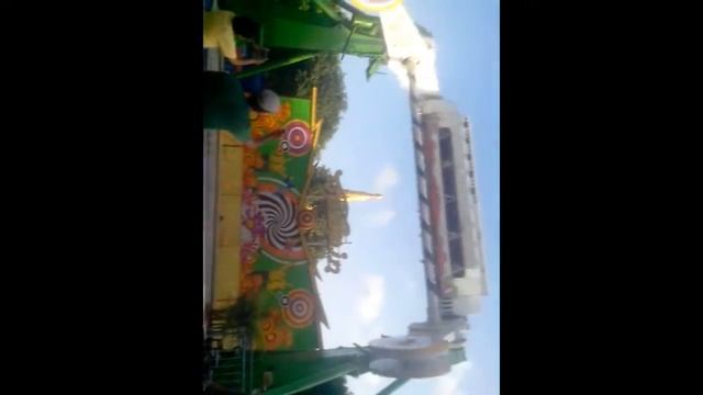 Essel World Top Spin Ride / Amazing Ride TopSpin In Essel World In Mumbai.