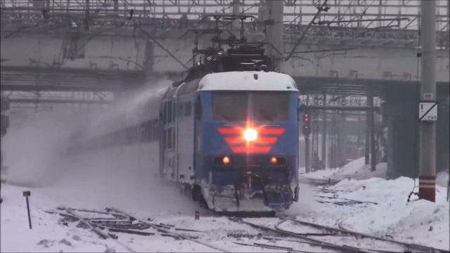 У нас сегодня первый снег пошёл! смотреть онлайн