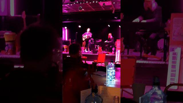 Angel - James McCartney смотреть онлайн