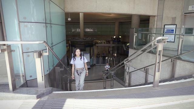 London Underground Guide 2023 // Tips, Tricks & Secrets Of The Tube ? [4K]