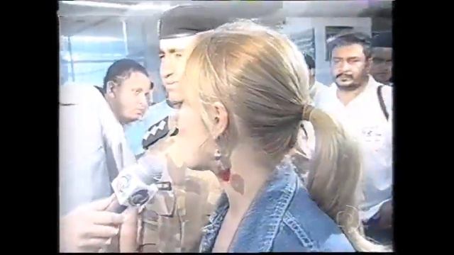 Em 2004, goleiro Fábio Costa se envolve em confusão com jornalista смотреть онлайн