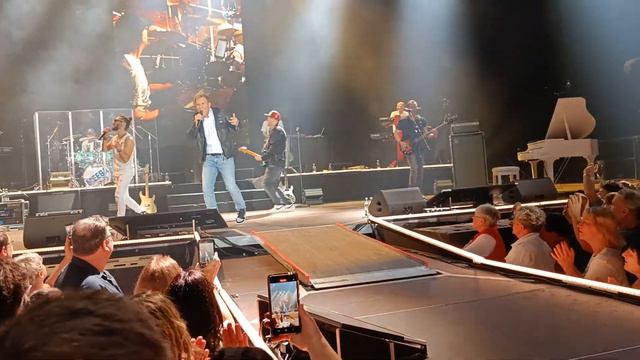 Dieter Bohlen Live Tour 2023: You Can Win If You Want смотреть онлайн