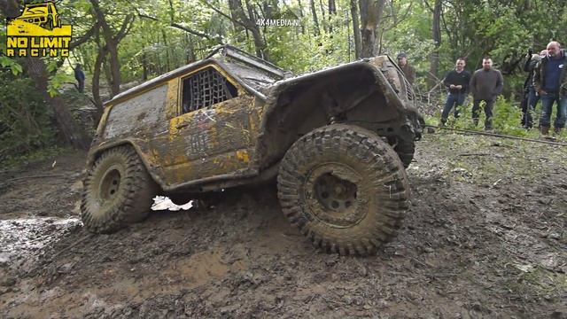 Nissan Patrol Y60 with 250HP 600NM M57 engine смотреть онлайн